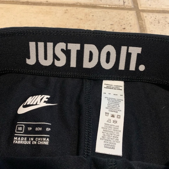 Nike Black "JUST DO IT." Big Logo Leggings - Size XS/TP - Picture 2 of 5